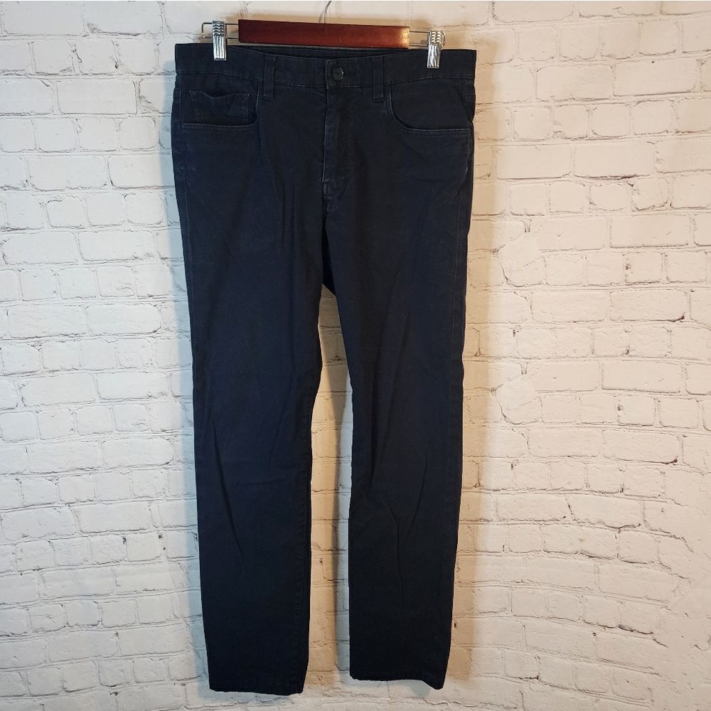 Men's Vince "Slim Fit" Dylan jeans, size 32